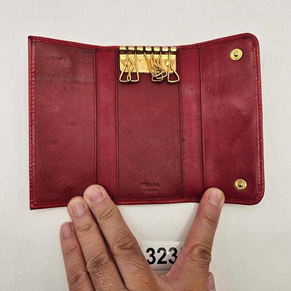 PRADA RED SAFFIANO LEATHER 6 KEY HOLDER WALLET CASE GOLD LOGO - Picture 2 of 7
